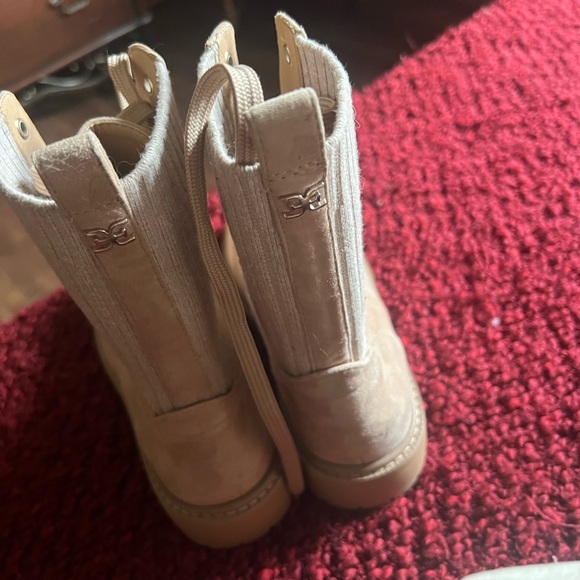 Worn once in great condition - Picture 3 of 4